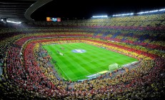 开云体育APP下载-劳塔罗彻底打爆防线，巴黎冲垮沙特，现代足球的战术革命