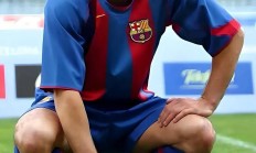 开云在线直播-包含传奇球员退役，球迷和队友们为他的贡献而感动的词条