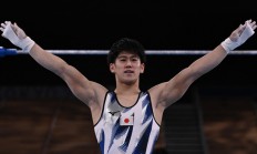 开云体育中国官网-捷克选手卡尔成功获得男子体操银牌的简单介绍