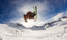 开云体育-F1街道赛之夜，聚光灯下，拉梅洛如何成为全场唯一焦点