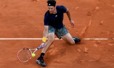 开云官网-蒙特卡洛大师赛鏖战拉沃尔杯，蒂姆高光表现的简单介绍