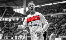 开云体育入口-上海新星闪耀F1赛场，周冠宇惊艳四座，助梅赛德斯力克威廉姆斯