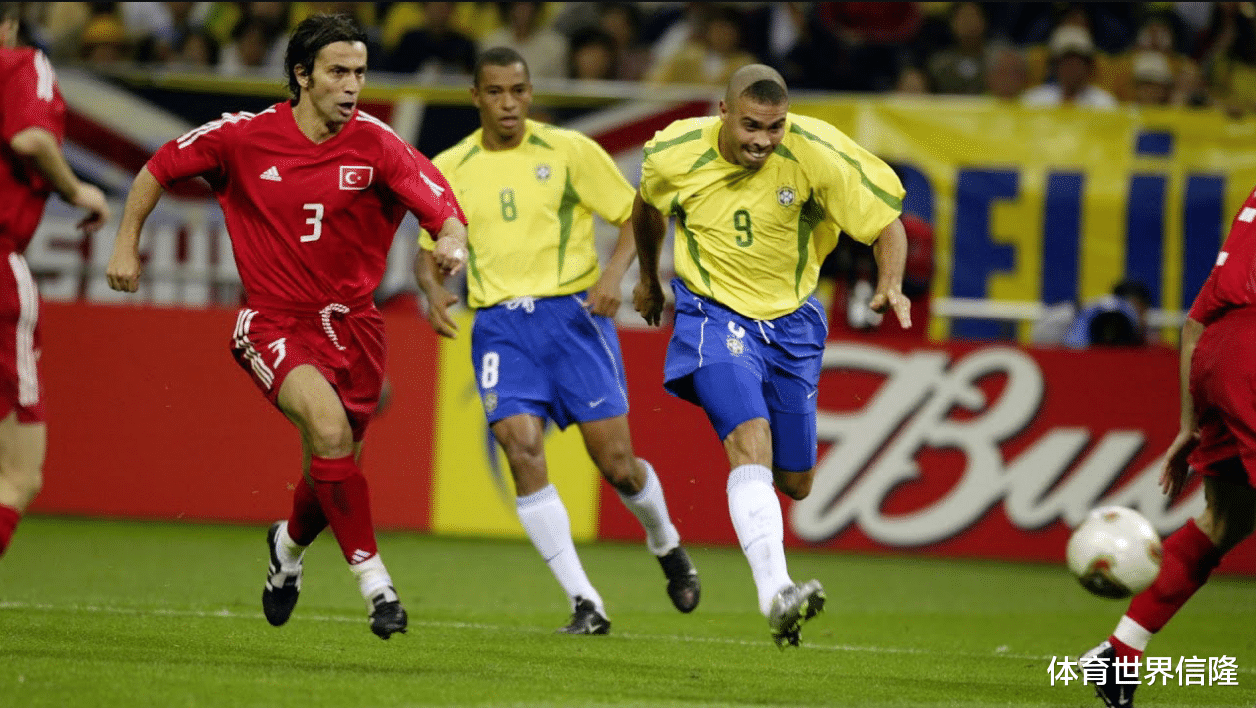 关于球员们在重要比赛中展现出色技艺的信息 关于球员们在重要比赛中展现出色技艺的信息