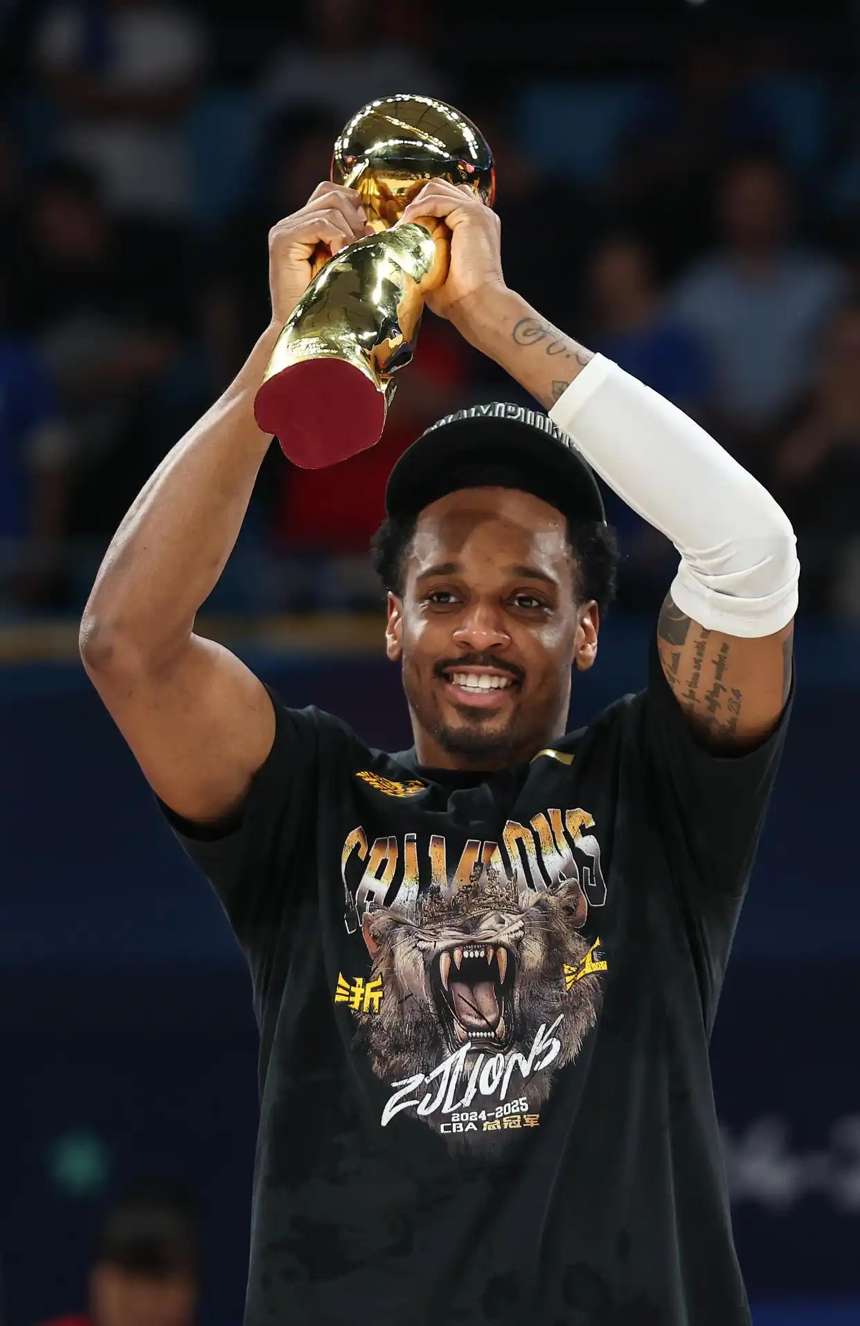 广厦男篮雄心勃勃，力争取得四连胜