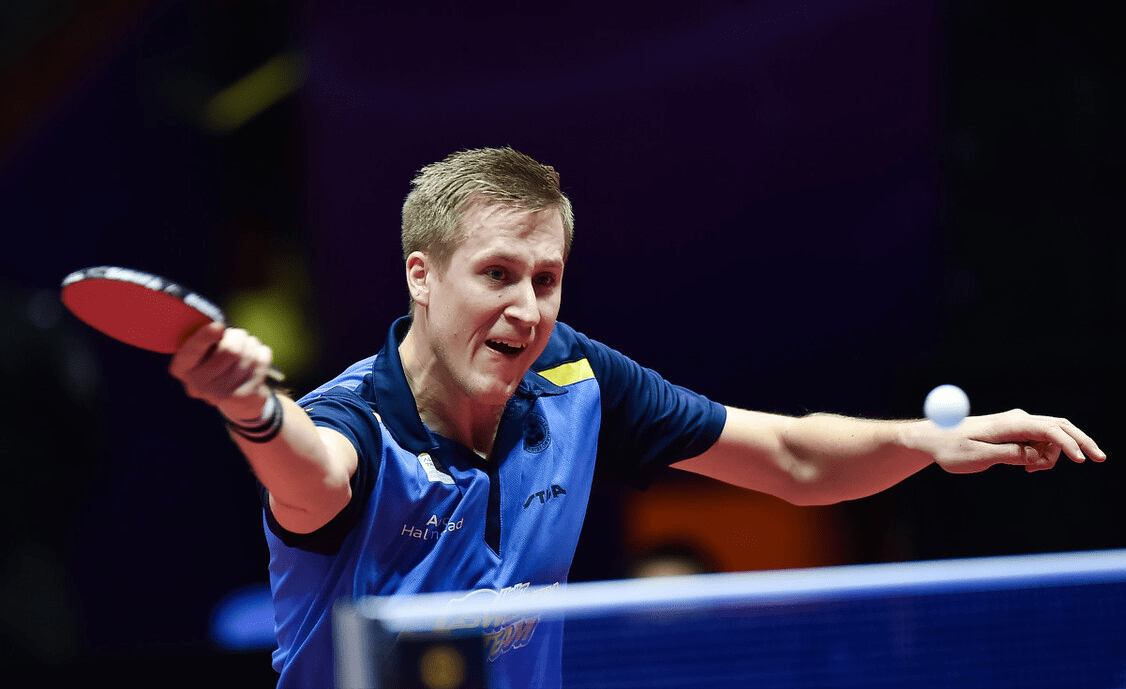 捷克选手卡尔成功获得男子体操银牌的简单介绍