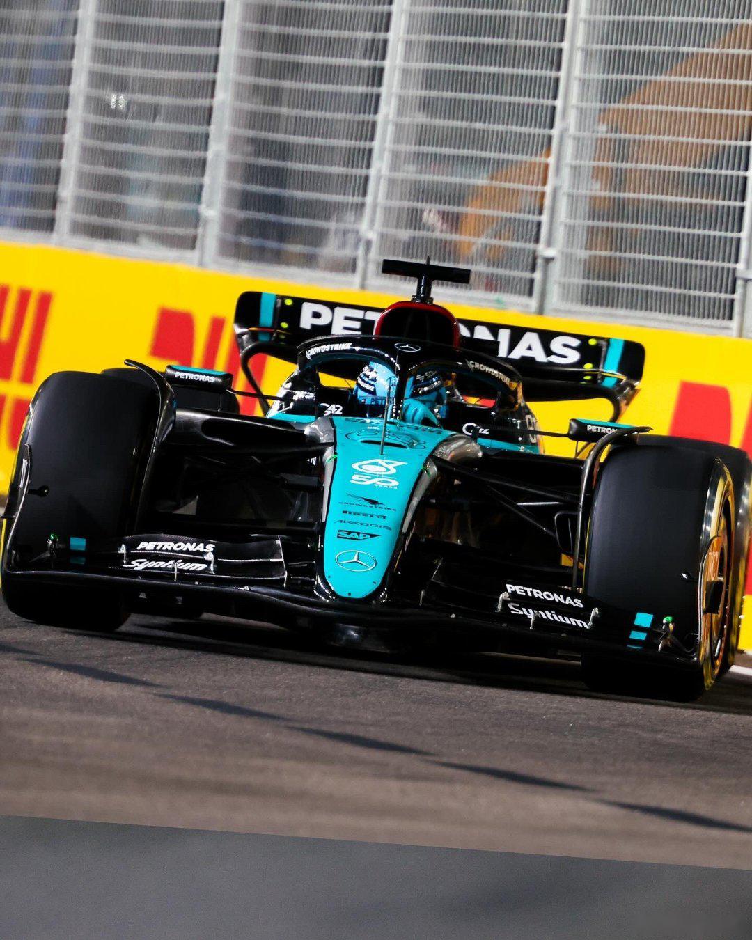 包含雷诺车队完胜迈凯伦,诺里斯高光表现的词条 包含雷诺车队完胜迈凯伦,诺里斯高光表现的词条