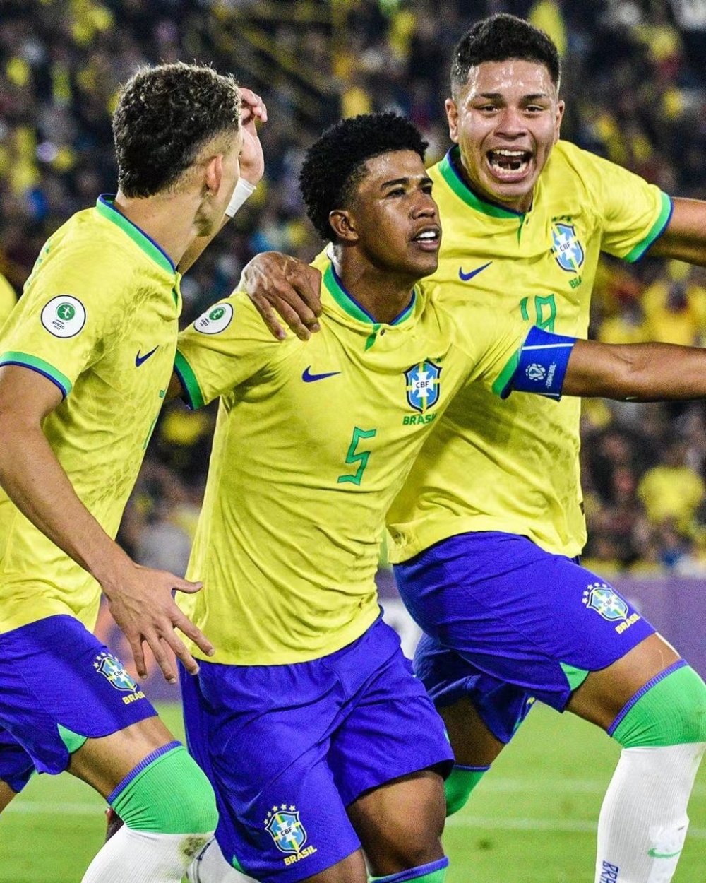 阿根廷鏖战日本,皮克扛起全队的简单介绍 阿根廷鏖战日本,皮克扛起全队的简单介绍