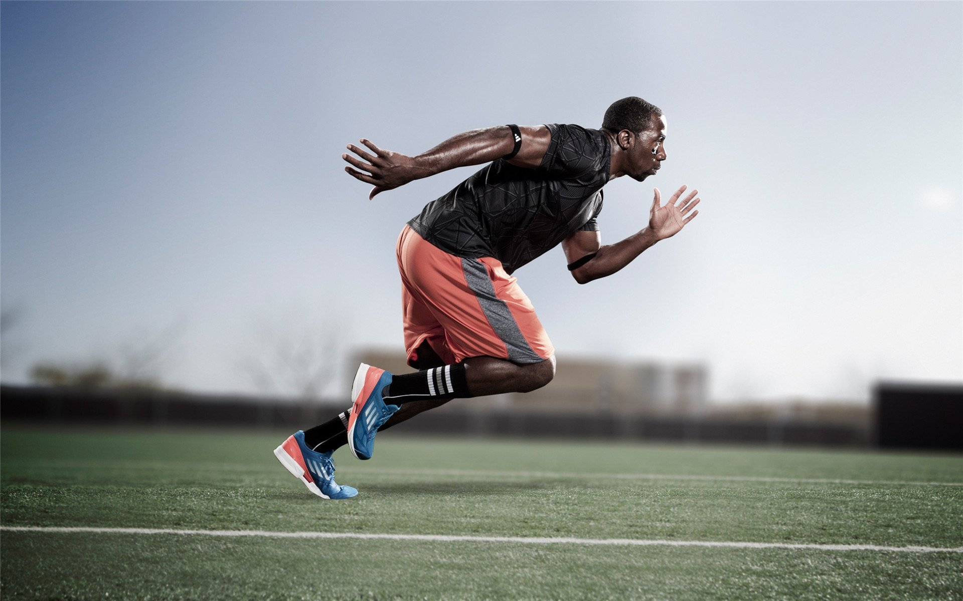 锡安·威廉姆森，无可争议的全场最佳，勇士强势晋级再战猛龙