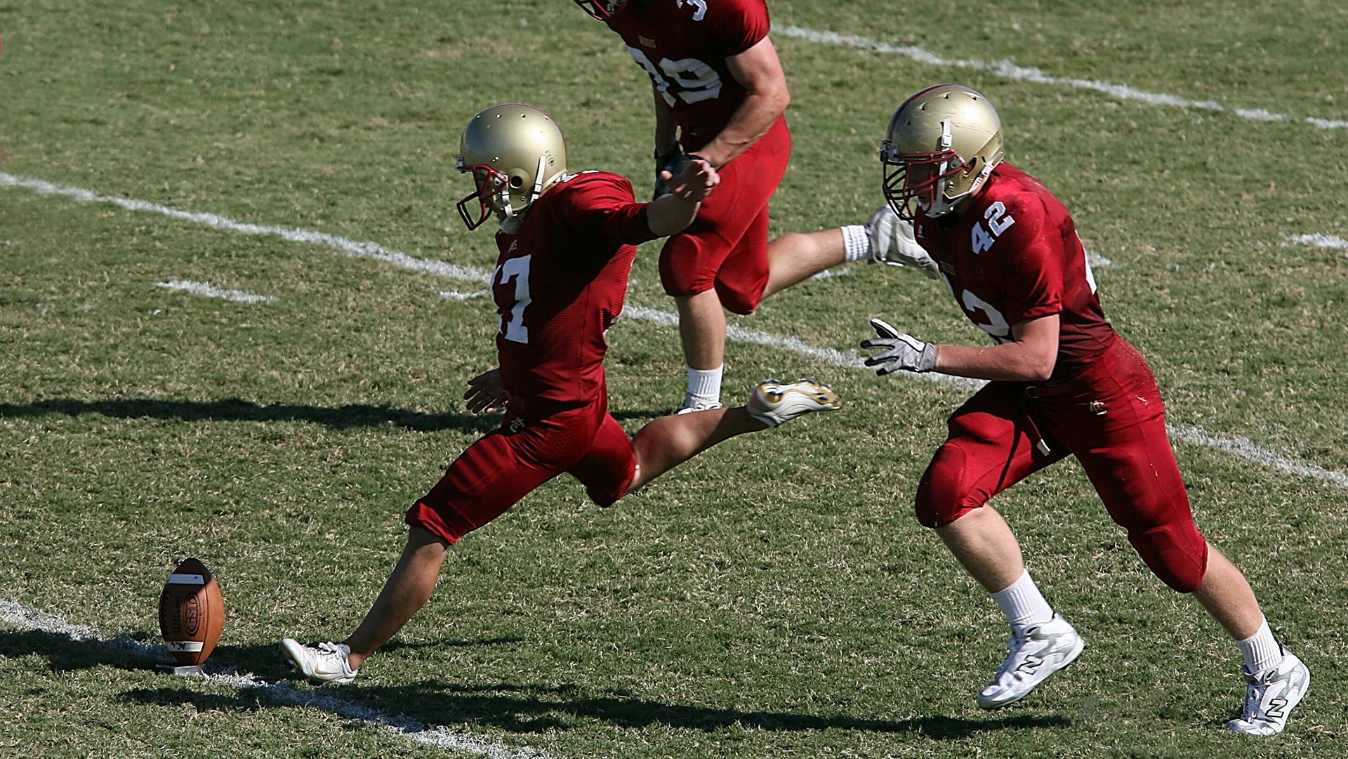 布雷默统治全场，爱尔兰粉碎喀麦隆，一场战术与意志的经典对决