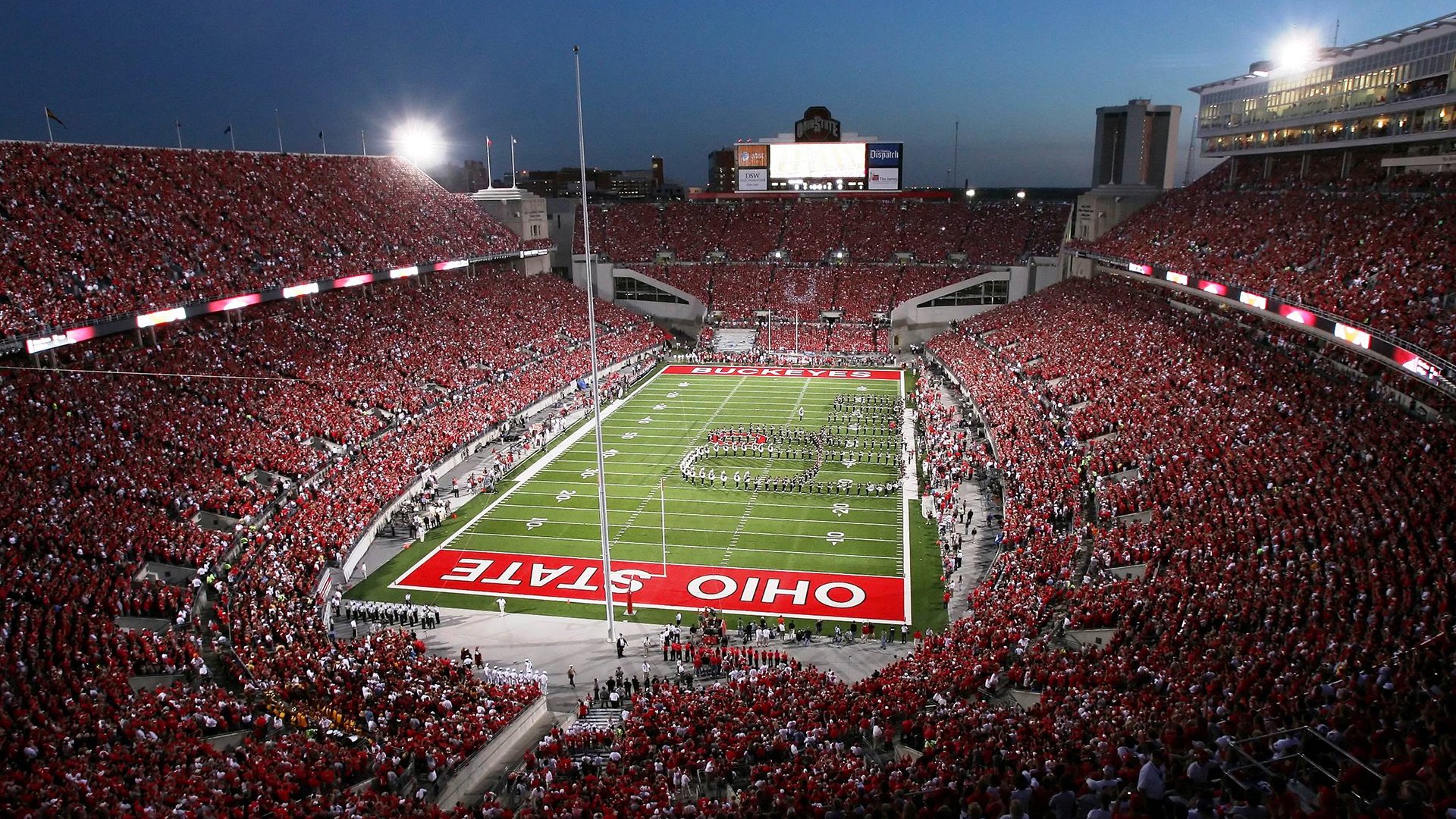 猛龙碾压福建队，胡金秋扛起全队，内线霸主的孤独战役